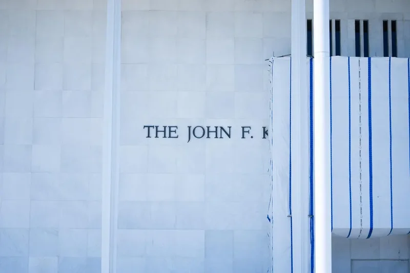 Kennedy Center Given More Time To Explain Why Tarps Remain