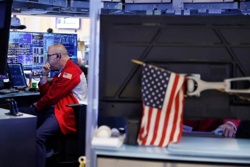 US stocks tumble as Brent oil tops $100