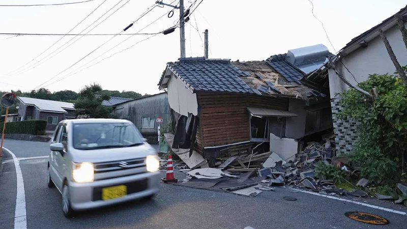 Death toll from Japan's Kumamoto Earthquake rises to 35