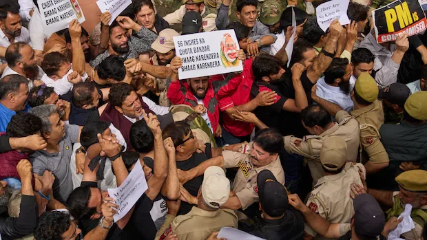 India's 'Cockroach' protesters press on after activist Sonam Wangchuk ends hunger strike