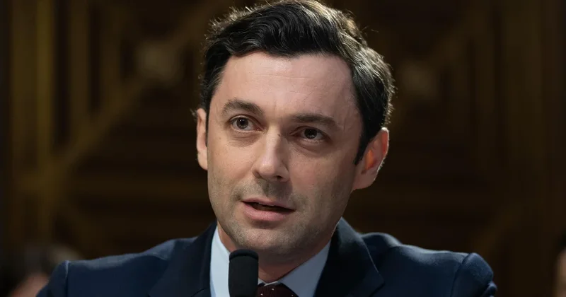 New forecast shifts 13 House seats, Georgia Senate race toward Democrats