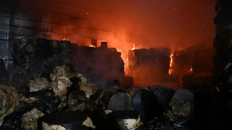 Oil mill gutted in massive fire in Kerala's Kozhikode