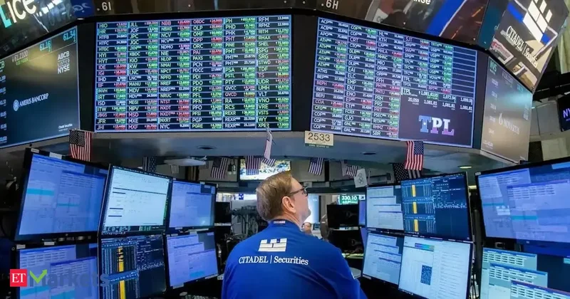 US stocks: US market ends mixed as investors focus on Big Tech earnings