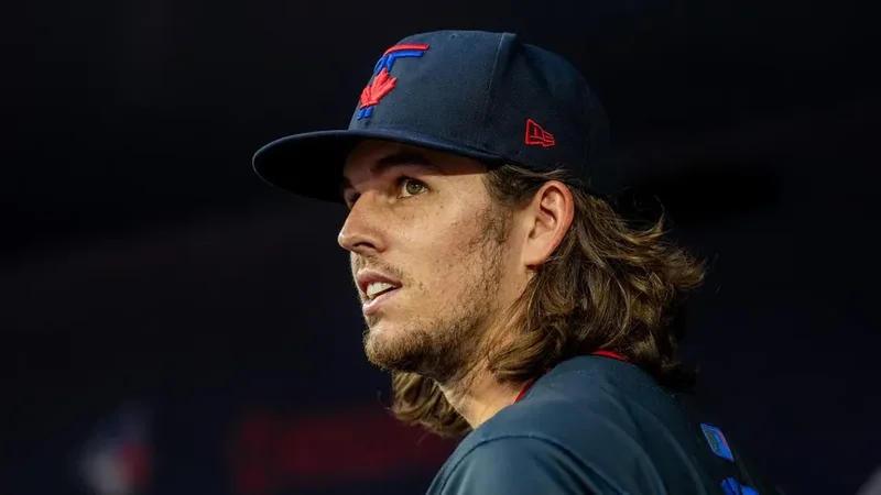 Blue Jays Acquire Outfielder From Division Rival With Addison Barger Out For Season