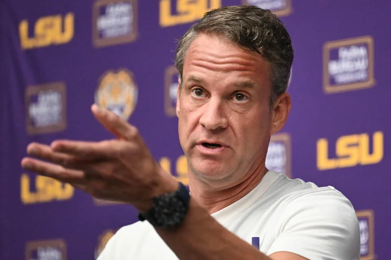Even Lane Kiffin likes the ‘Lane Kiffin Rule’ that would prohibit in-season coaching moves