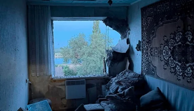 Over 20 Russians attacks hit Dnipropetrovsk region, injuring two people