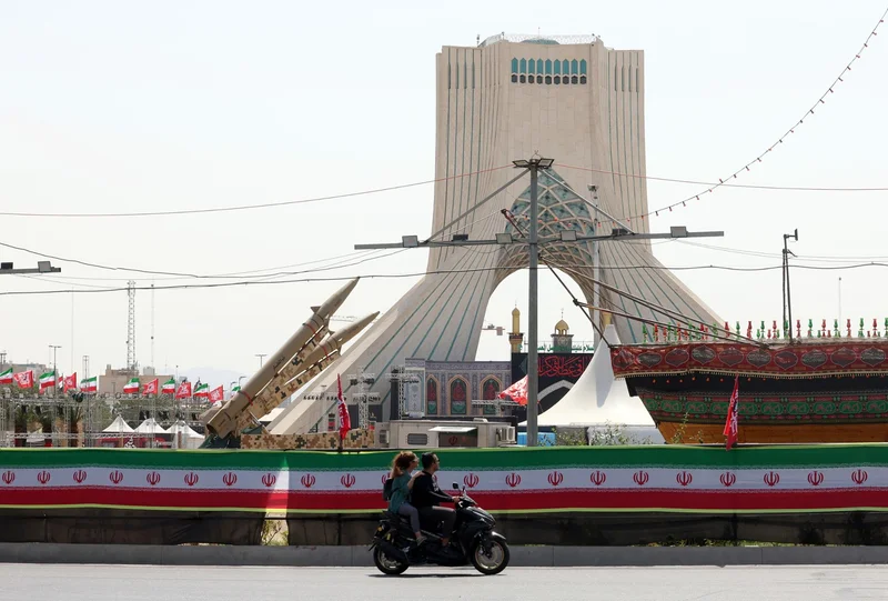 Iran army says war to 'expand further' if US attacks restart