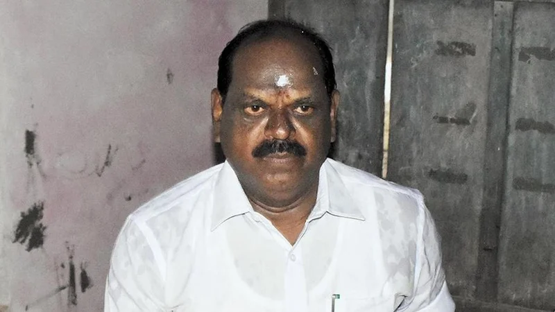 Court allows DVAC to conduct further probe in case against ex-Minister Vaithilingam