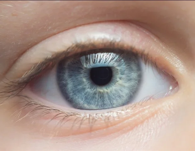 Eye state alters brain signals for mind wandering