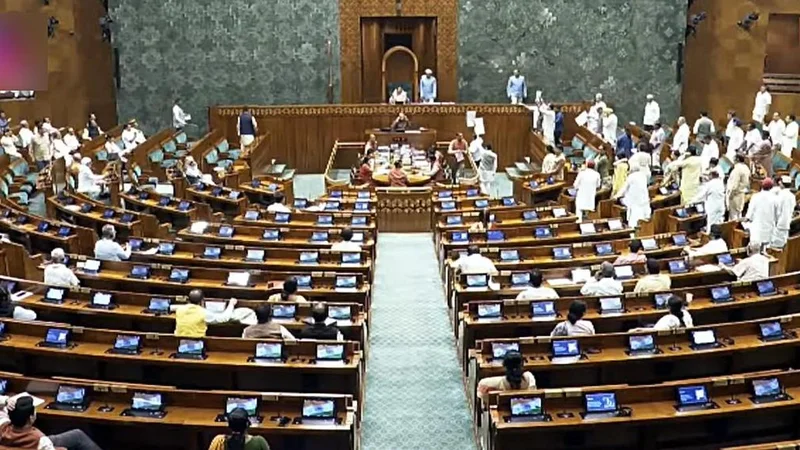 Parliament Monsoon Session Day 10 LIVE: Lok Sabha to discuss key Bills on registrations of births and deaths, and strength of SC Judges