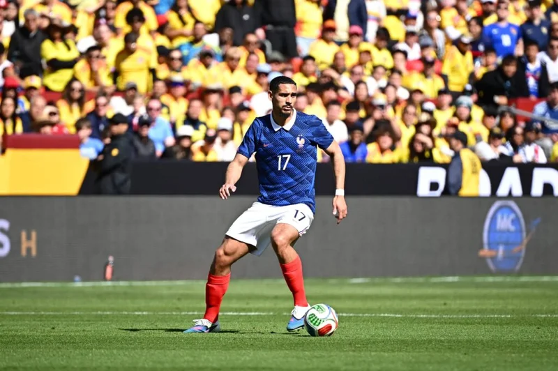 Transfer: Chelsea agree deal to sign Lacroix