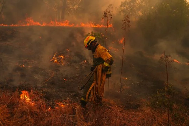 Scientists: Climate change made Spain, France fires more likely