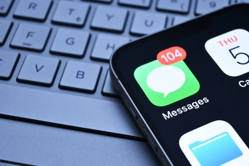 Apple plugs image-processing hole ripe for spyware abuse