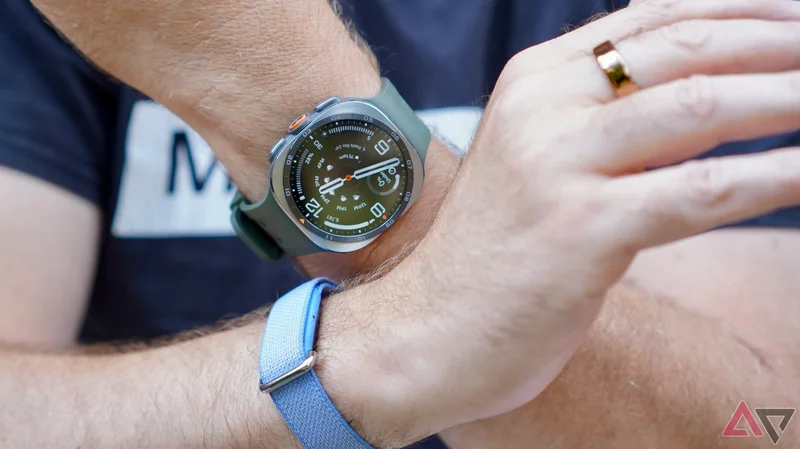 I tracked walks with Galaxy Watch Ultra 2, Fitbit Air, and Oura Ring 5. The best one is clear