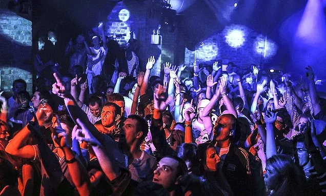 Clubbing helps middle-aged women stay happy and healthy, study finds