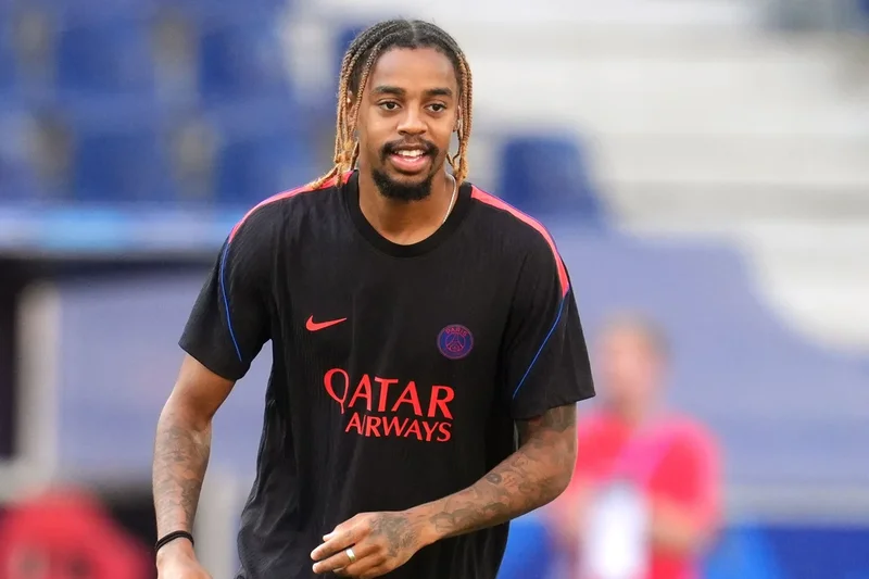 Transfer news LIVE: Liverpool’s Barcola boost, Man City identify Rodri replacement, Arsenal to sell Martinelli?