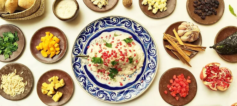 Where to Eat Chile en Nogada in Querétaro This 2026 Season