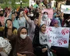 Pakistani authorities ban international media from reporting in most of country