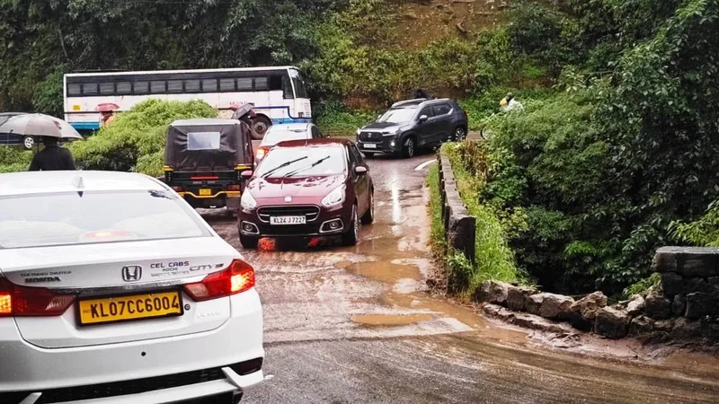 Munnar residents demand Bailey bridge to manage tourist surge