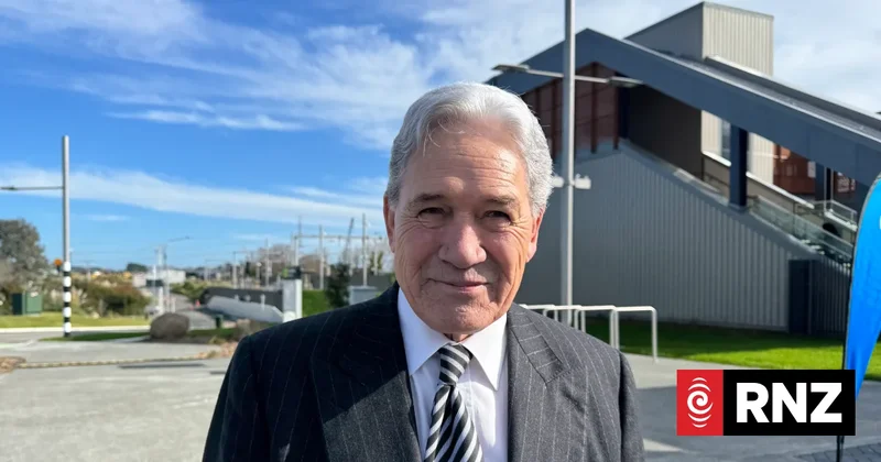 Ceremony opens two new Auckland rail stations to commuters