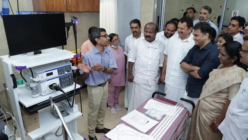 Health Minister inaugurates development projects at Ernakulam General Hospital