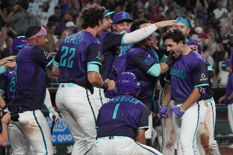 Waldschmidt walks off LA with 2-run HR as D-backs hand Dodgers 7th straight loss