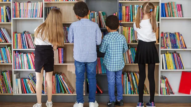 Struggling to get your kids to read a book? Here are some tips