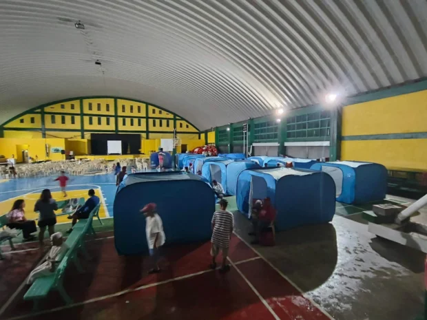 Abra de Ilog in Occidental Mindoro evacuates families as river overflows