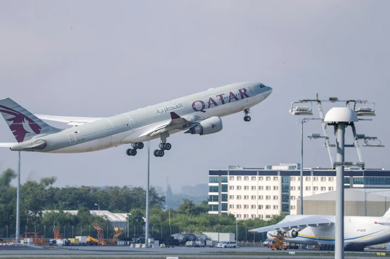 Flights at German airport disrupted after suspect objects sighted