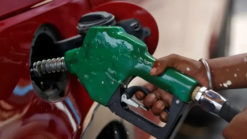 '2k samples tested': Govt dismisses fuel adulteration claims, says only 2 cases found