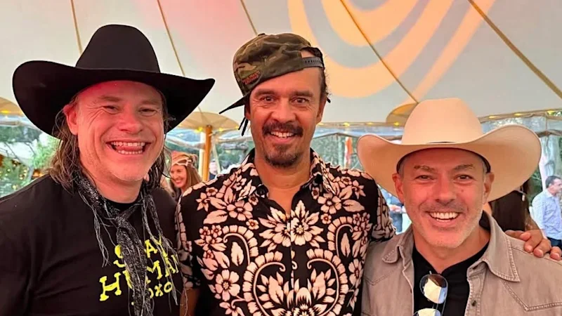 Aussie legend belts out the classics for wellness boss’s Byron Bay birthday bash