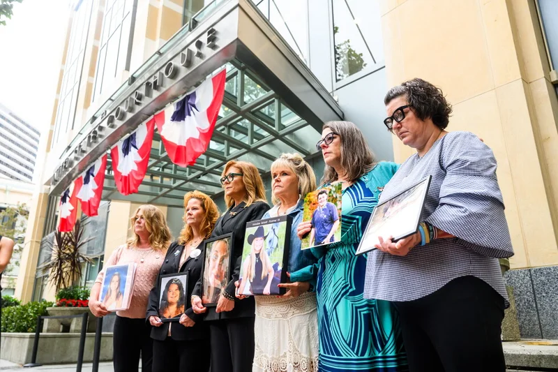In Meta’s trial, families of social media victims see a pivotal moment for online safety