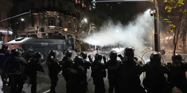 Thousands protest private property legislation in Argentina as clashes erupt with police