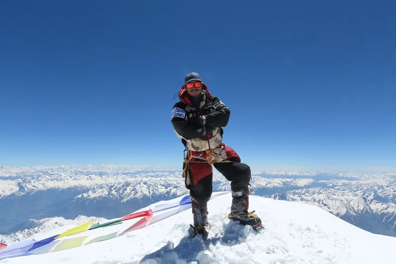 Mission to recover bodies continues after British-Nepali mountaineer Nirmal Purja and team killed in Pakistan avalanche