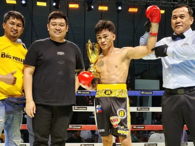 Senoc scores first-round KO, Lee stops Demecillo to capture WBF title in Asturias