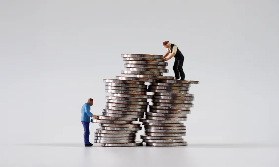 Financial Struggle Can Age Your Brain