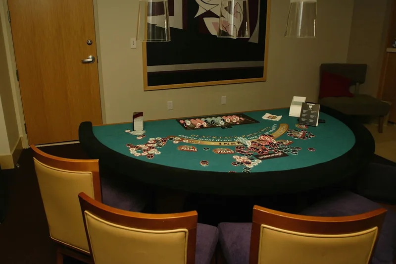 A 100-year-old poker player becomes world’s oldest pro