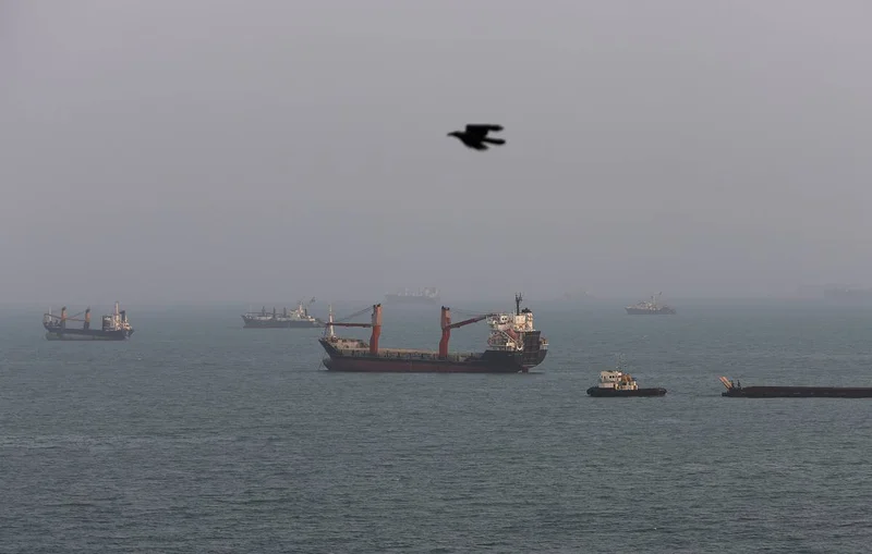 Several Middle Eastern countries secretly shipping oil through Hormuz — news agency