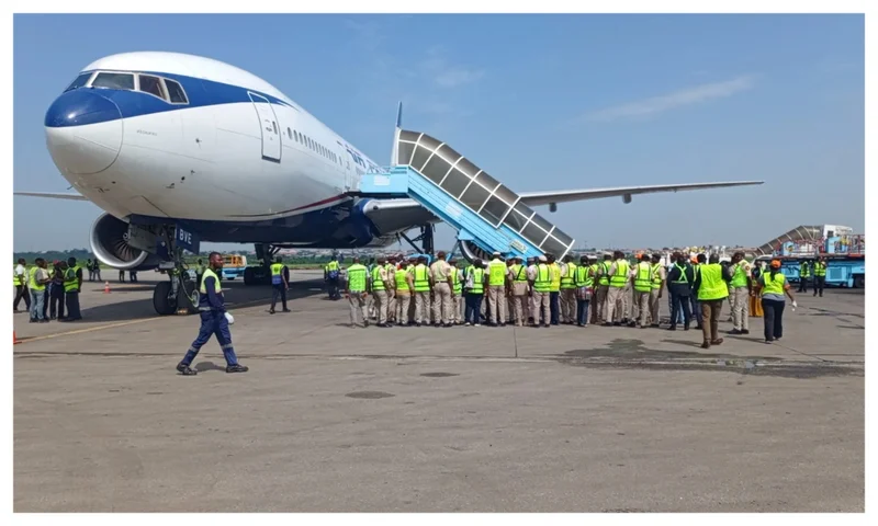 Xenophobia: Nigerian govt to evacuate 83 more Nigerians from South Africa Wednesday