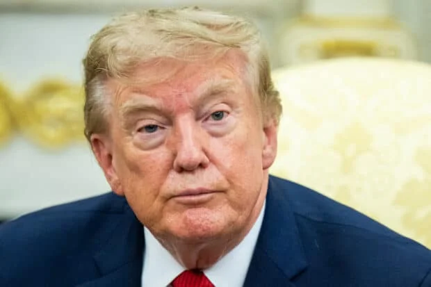 White House attacks CNN reporter over Trump-aide relationship question