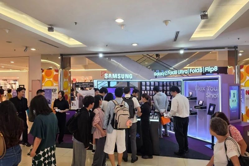 Samsung's new foldables take off across Southeast Asia, Oceania