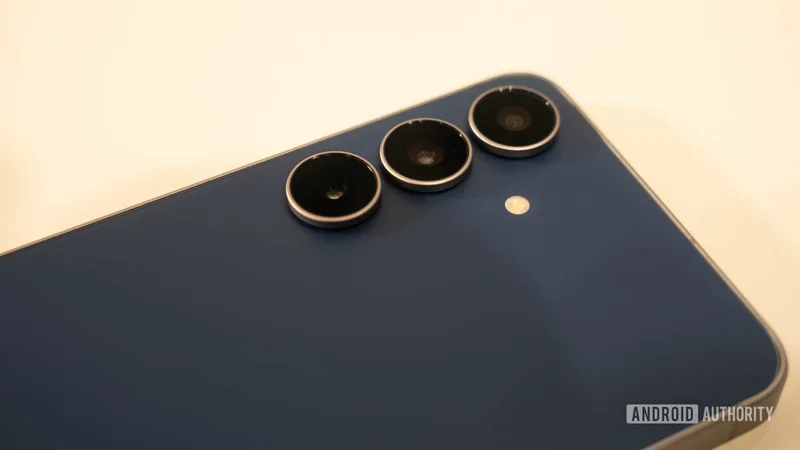 Here’s our best look yet at the Galaxy S26 FE