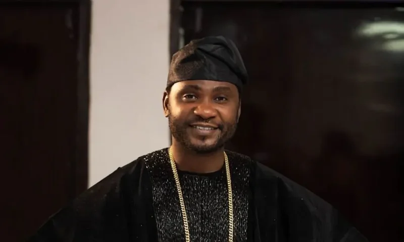 ‘I dey pray not to contract disease’ – Actor Jide Awobona expresses concerns over kissing roles