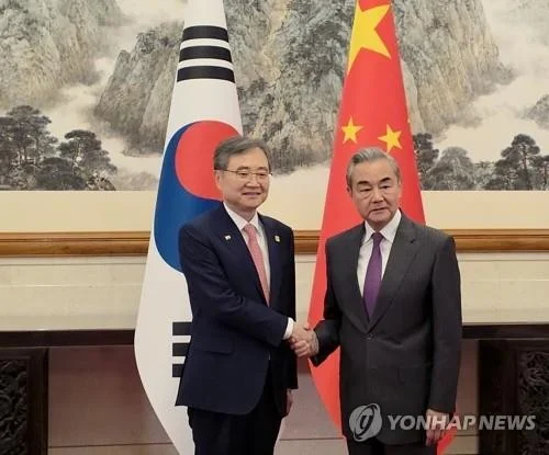 (LEAD) Chinese FM Wang Yi to visit S. Korea this week: foreign ministry