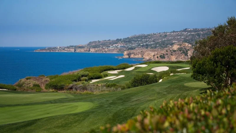 Armed man arrested outside Trump's Los Angeles golf course before presidential visit