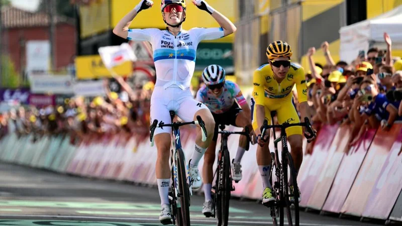 Vollering wins stage 5 as Reusser clings to Tour de Femmes lead