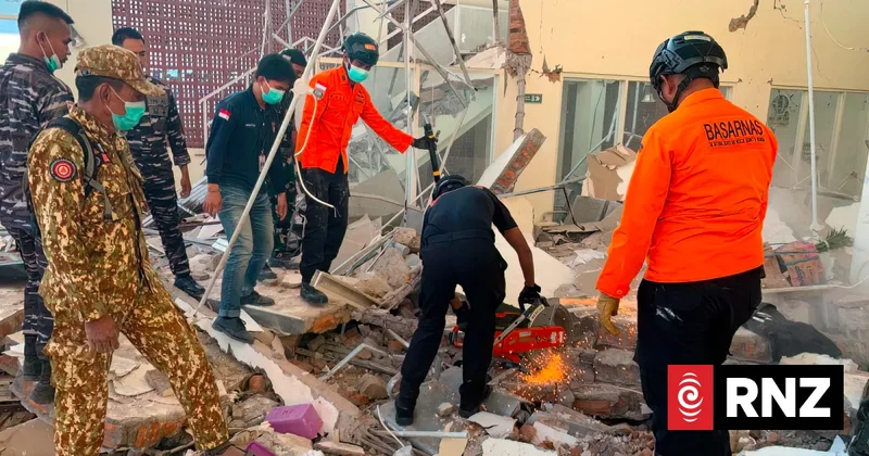 38 dead after 7.7 magnitude earthquake strikes off coast of Indonesia