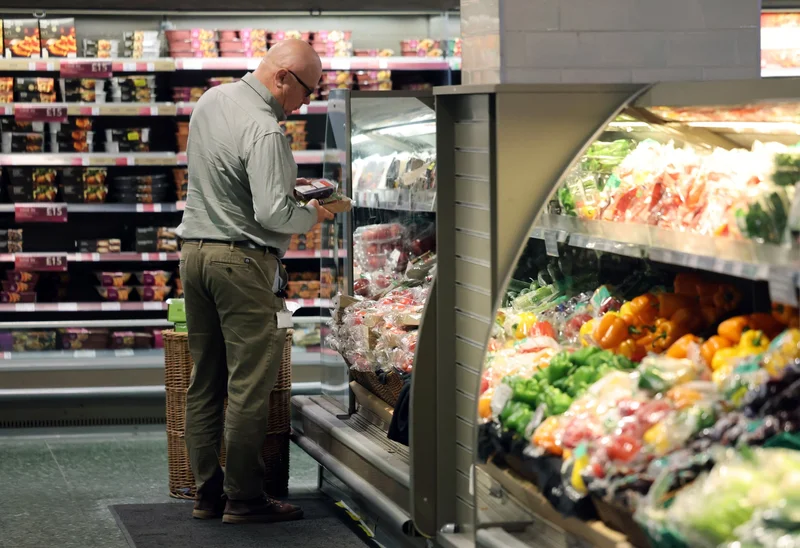UK inflation climbs to 4-month high on sharper energy bills