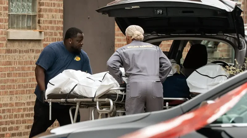 More than 50 bodies found decomposing inside Chicago funeral home after neighbors complained of 'stench'