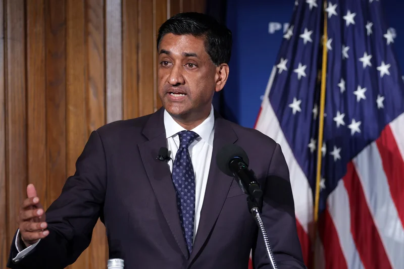 Khanna to introduce 'Data Center Bill of Rights' as fight over AI power plants heats up